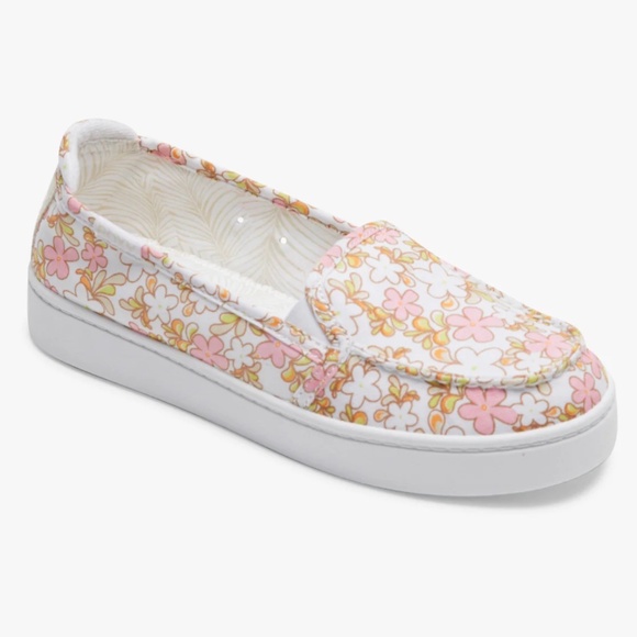 ROXY Women's Minnow Plus Slip On Shoe - Picture 1 of 3